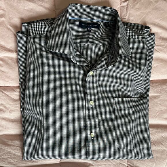 Tommy Hilfiger Black and White Checked Button Down Shirt size Large - Picture 1 of 5